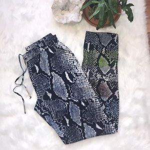 Diane vonFurstenberg silk combo pants